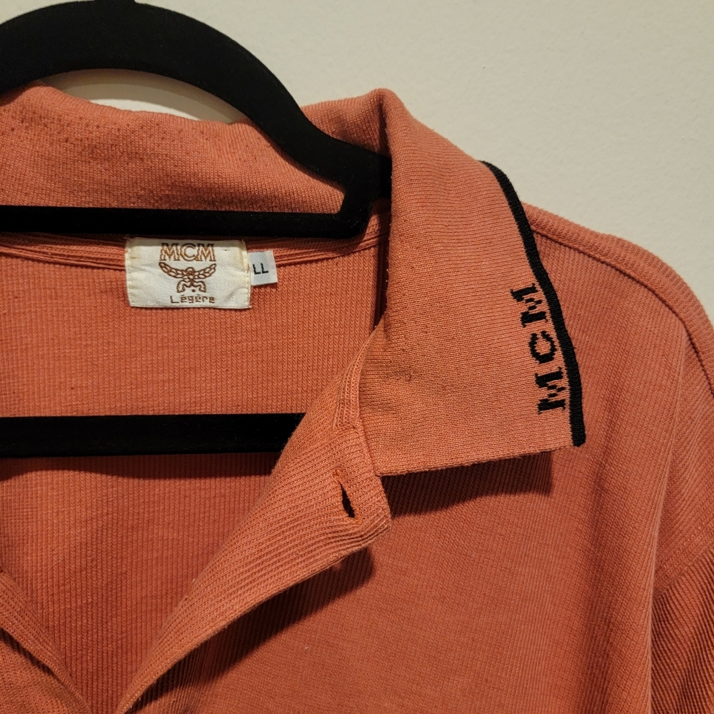 Vintage MCM Légère Coral Polo Shirt Embroidered Logo Collar Size LL (Large)